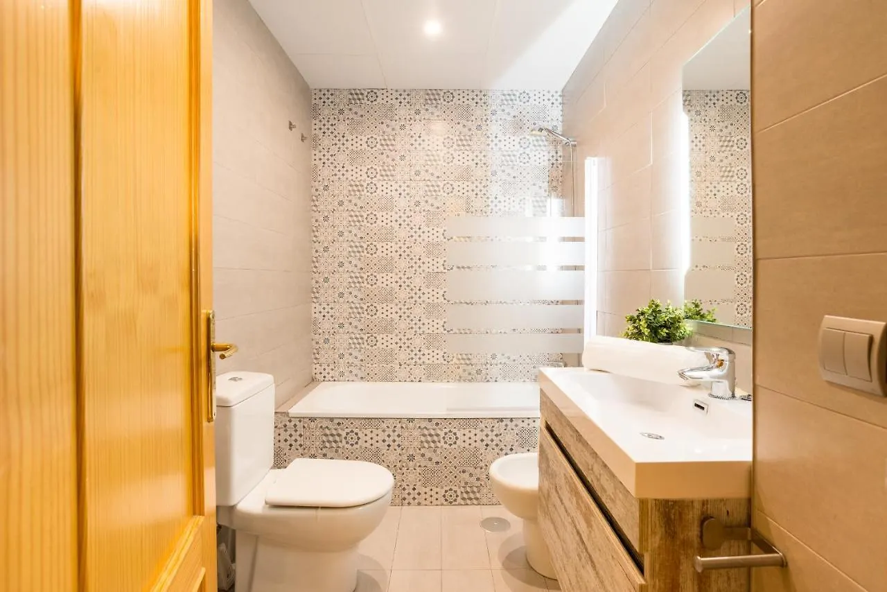 Urbe10 San Juan De Letran 2 Bedrooms Apartment Malaga